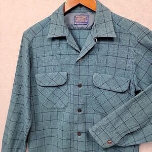 Vintage Pendleton Wool ButtonUp Shirt Jacket Long Sleeve Teal Plaid Sz S Pockets